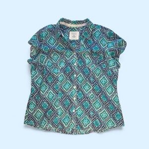 Sonoma Patterned Blue and Green Short Sleeve Button Down Top with White Buttons